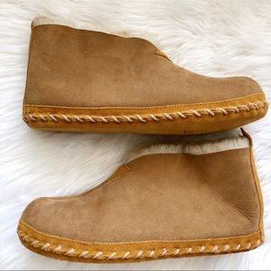 LL Bean Wicked Good Slippers Like New